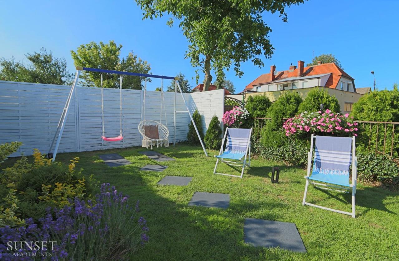 Sunset Apartments - Domek Z Ogrodem Grilem I Parkingiem! Świnoujście Eksteriør bilde
